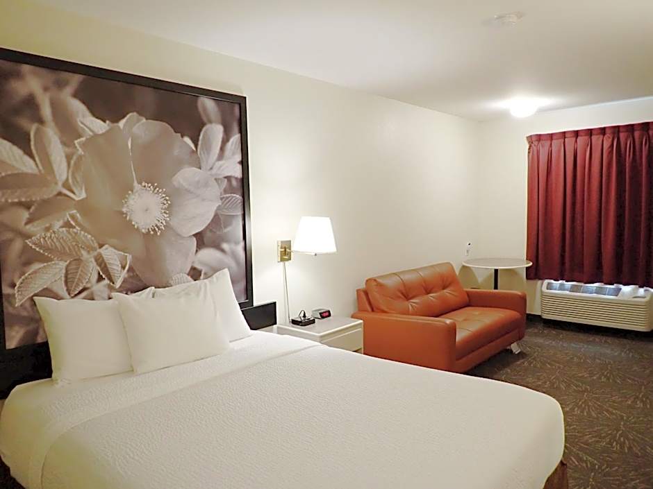 Days Inn by Wyndham Taber