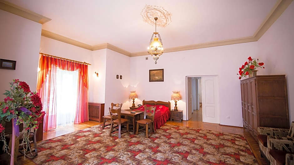 U Schabińskiej - Pałac w Gorlicach