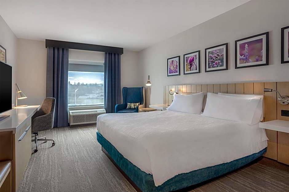 Photo 1 of 3 of 1 King Bed, Hearing Accessible