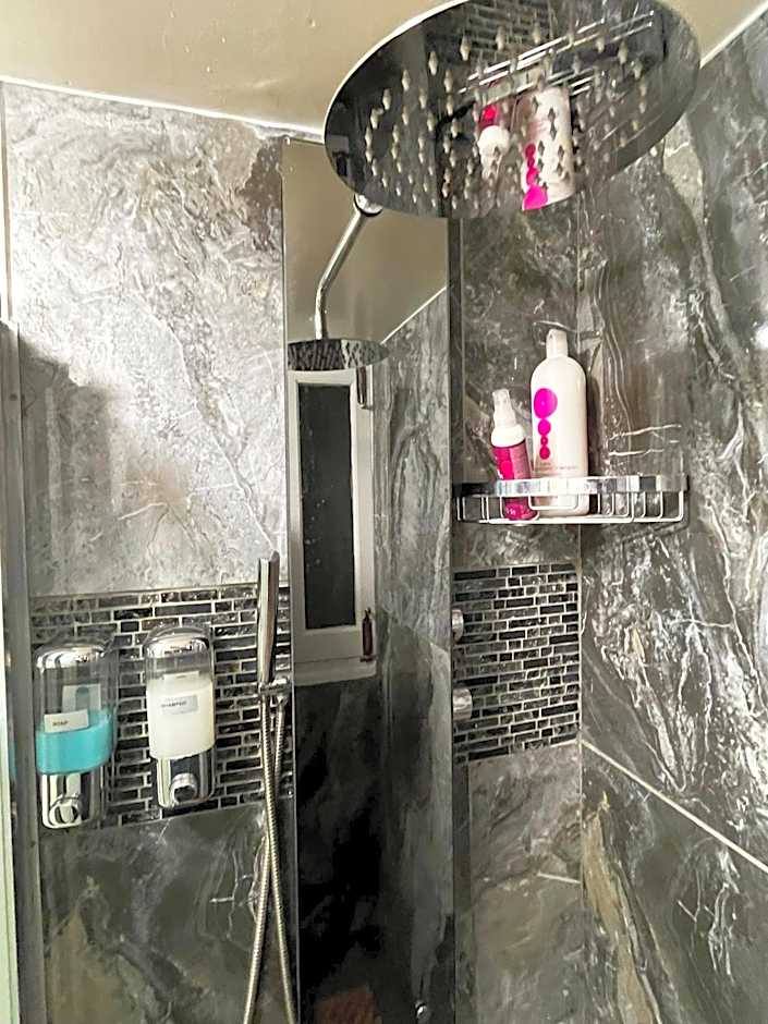 Xanthis Hostel Nicosia City Centre