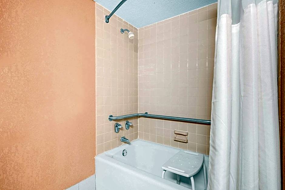 Express Inn Harrisburg South New Cumberland