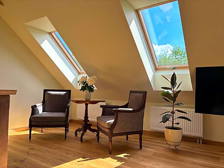 Karlamuiza Country Hotel