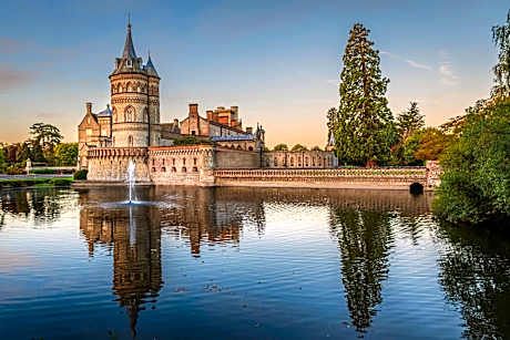 De Vere Horsley Estate