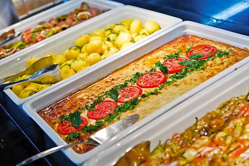 DIT Evrika Beach Club Hotel - All Inclusive