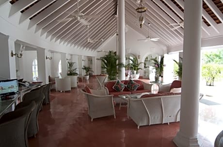 Couples Sans Souci All Inclusive