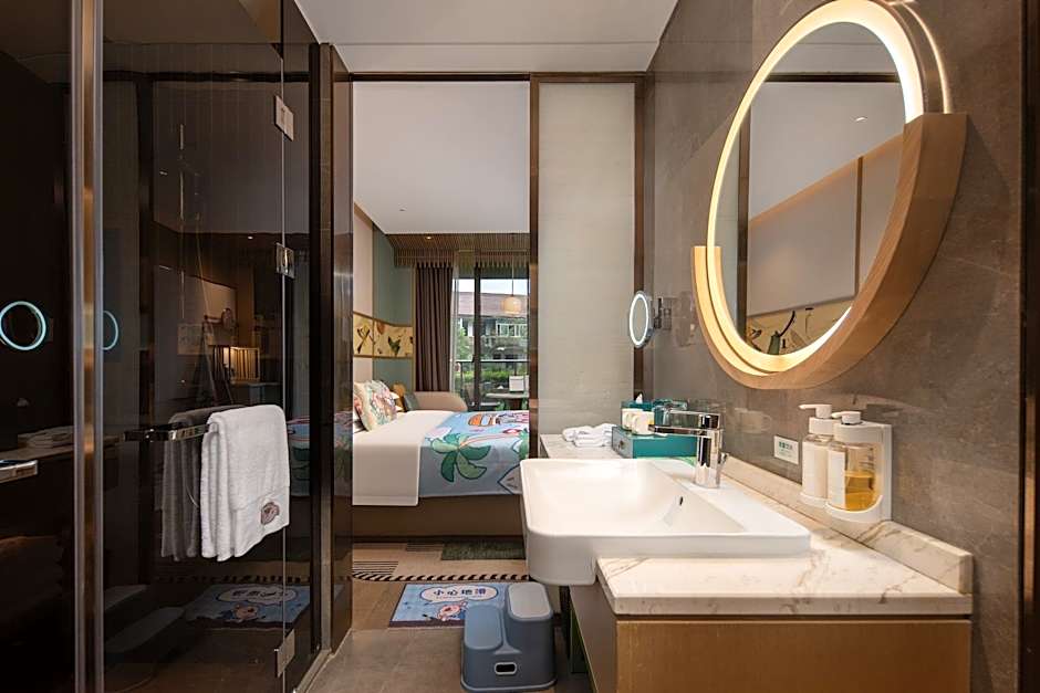 Holiday Inn Deqing Xinshi Ancient Town By IHG