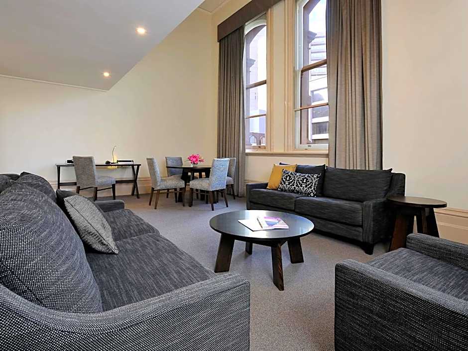Grand Hotel Melbourne
