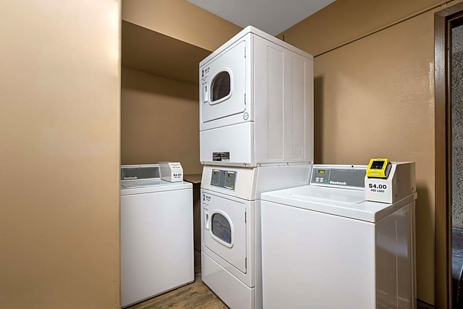 Best Western Diamond Bar Hotel & Suites