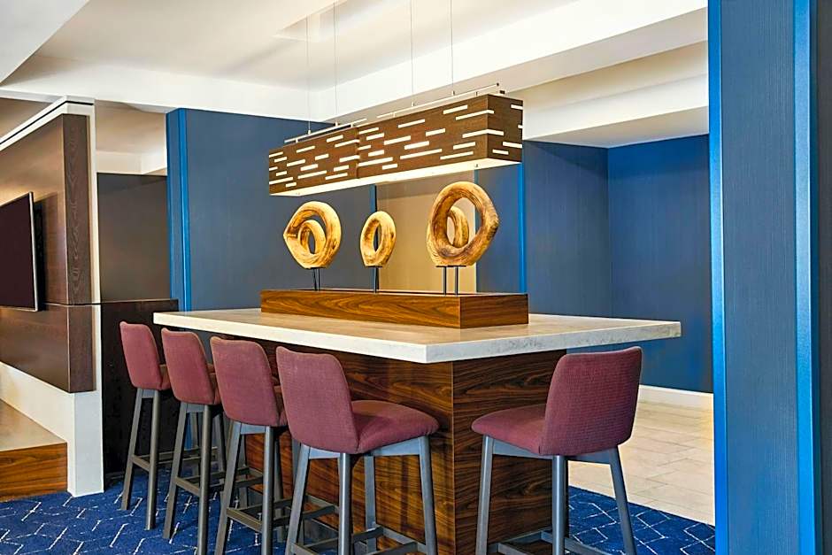Courtyard by Marriott Memphis Germantown