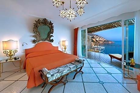 Suite with Terrace and Sea View