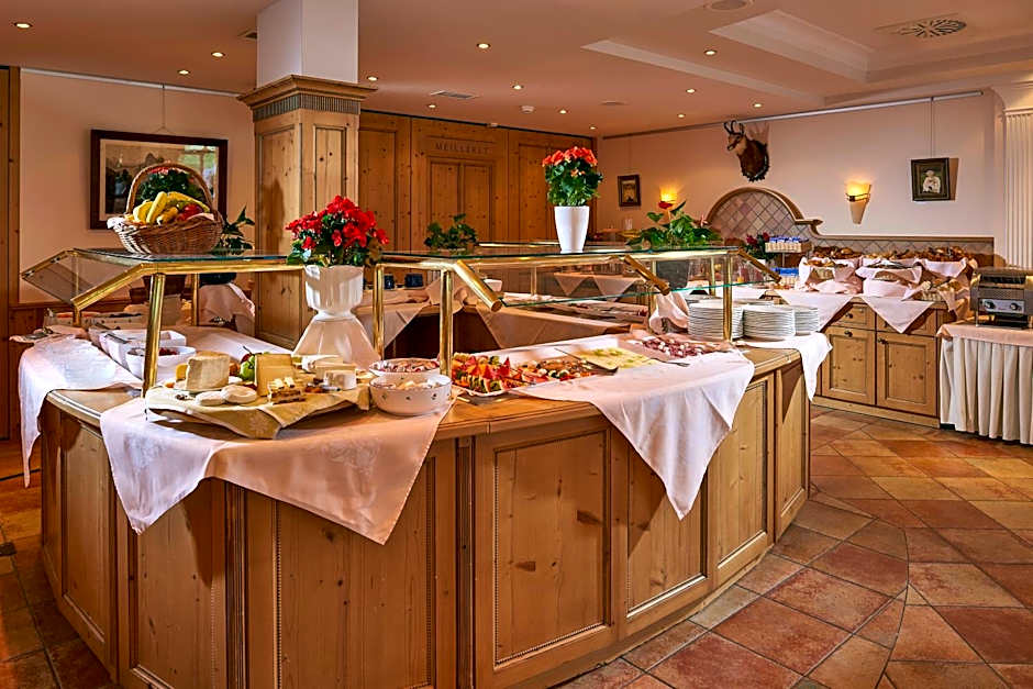 The Glacier Hotel - ex Eurotel Victoria -