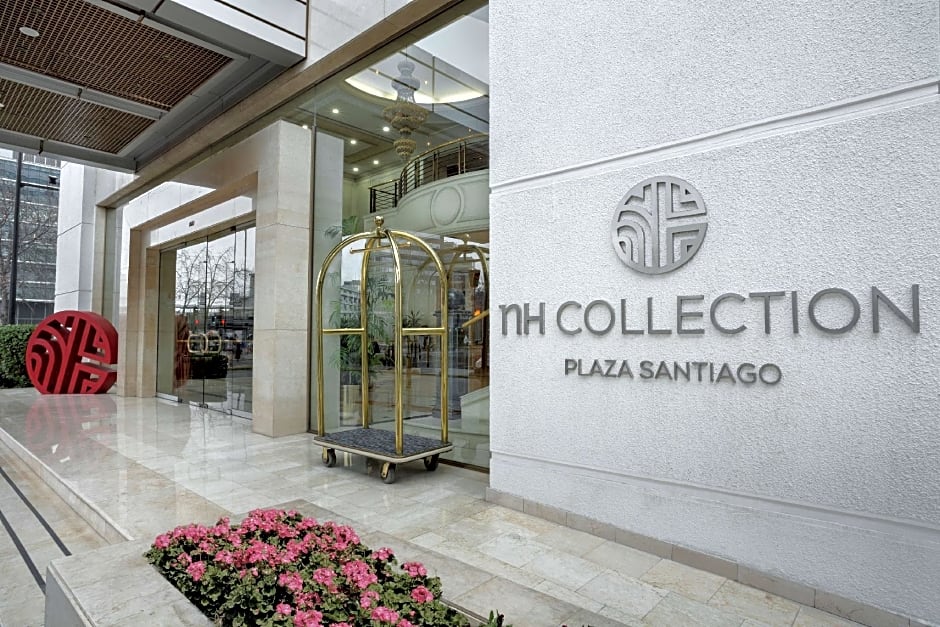 NH Collection Plaza Santiago Hotel