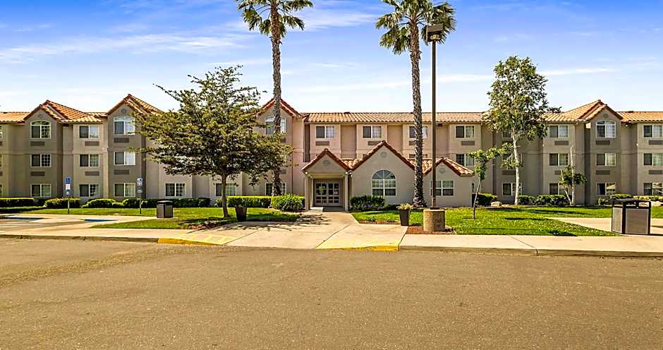 SureStay Plus Hotel by Best Western Rocklin