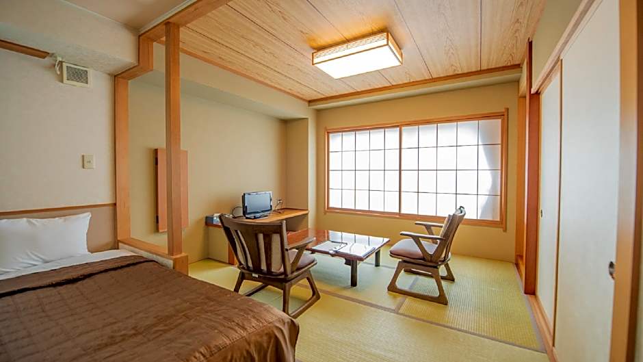 Ryokan Hakura