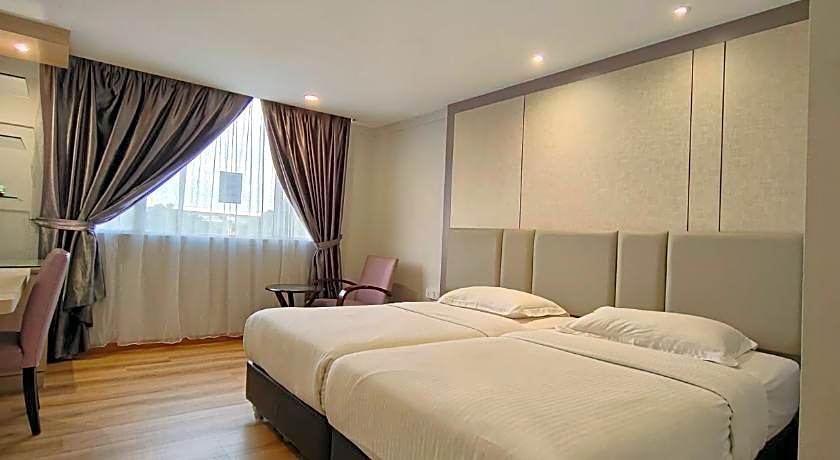 Country Hotel