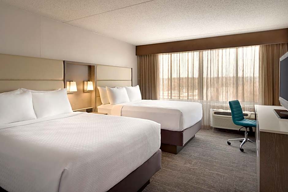 Crowne Plaza Englewood By IHG
