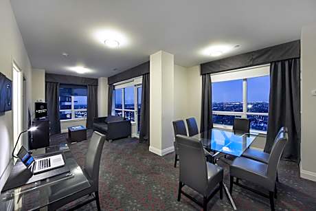 Two-Bedroom Suite with Balcony