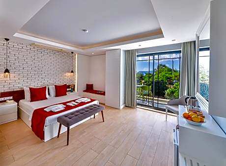 Lale Hotel