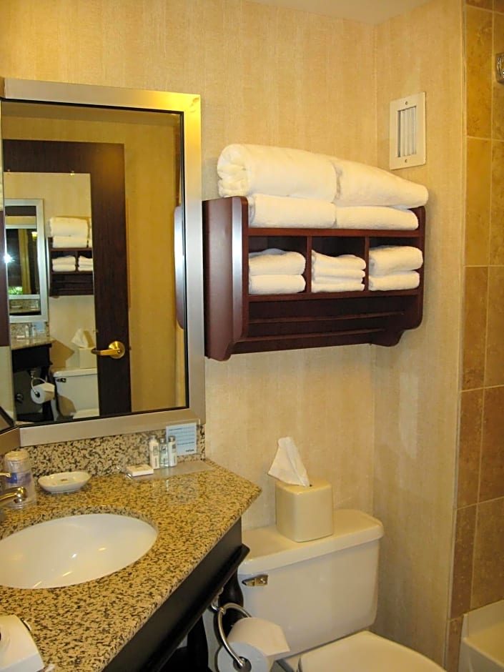 Hampton Inn Seattle Airport