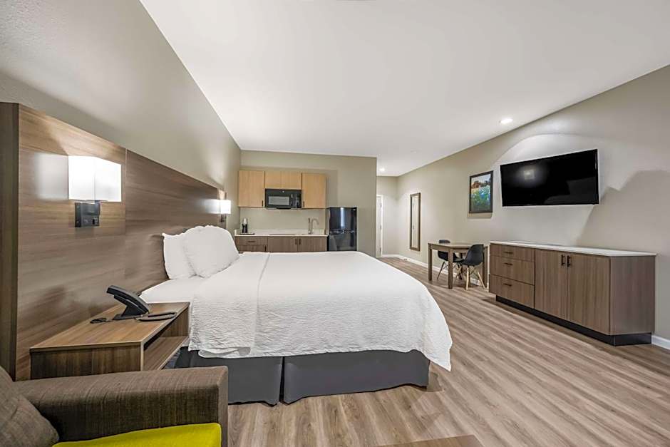 SureStay Studio by Best Western Conroe Downtown