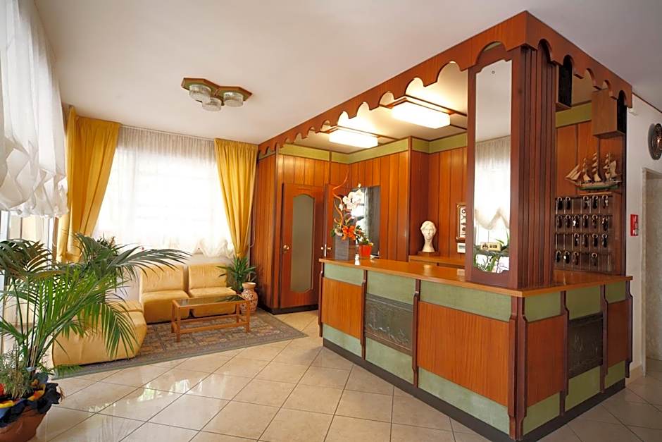Hotel Devon Rooms & Breakfast