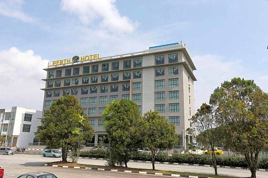 SEM9 Senai "Formerly Known As Perth Hotel"