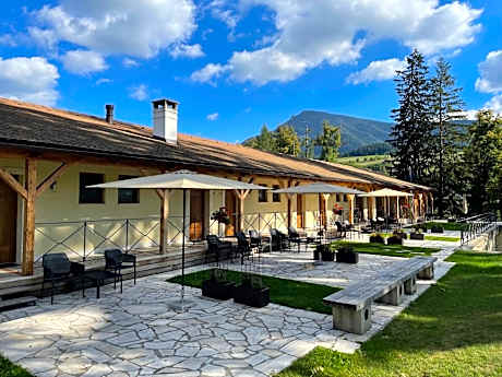 King Room with Garden View