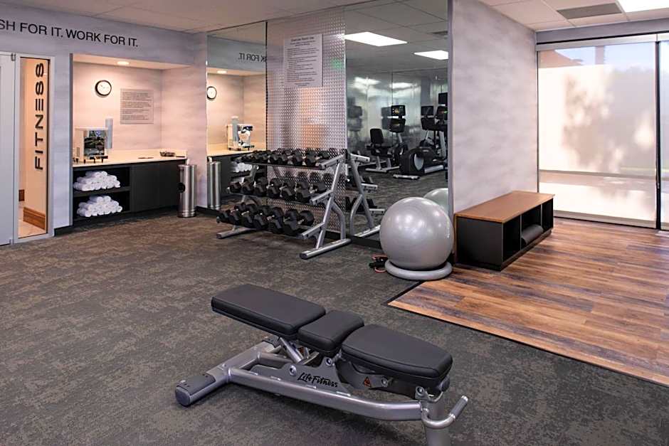 Fairfield Inn & Suites by Marriott Bakersfield Central