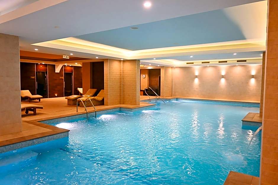 Aleksandar Palace Hotel Congress Center & SPA