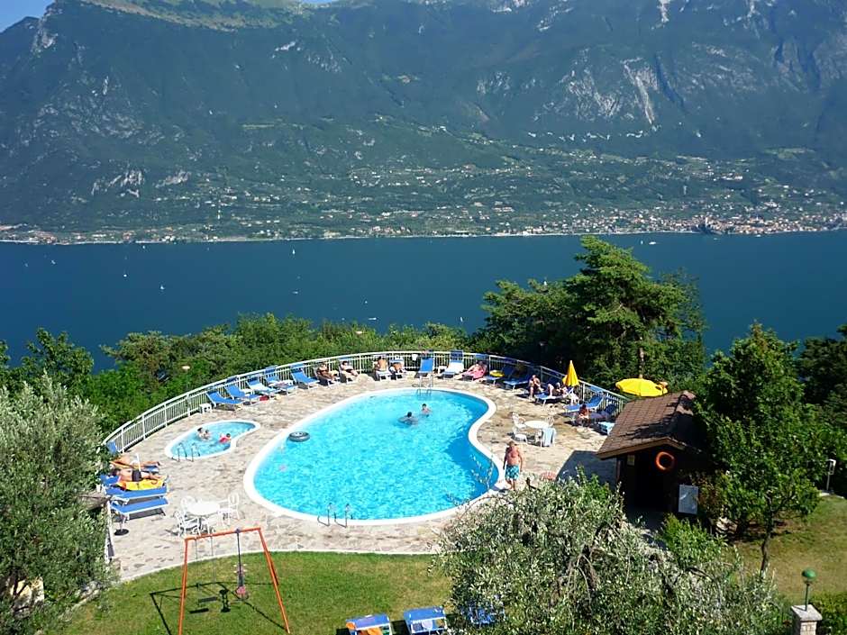 Residence Hotel Maxi
