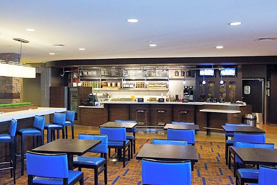 Courtyard by Marriott Madison West/Middleton