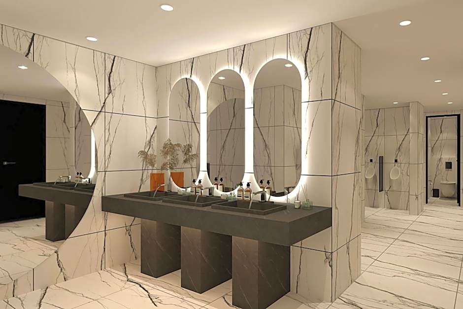 Cardo Roma, Autograph Collection