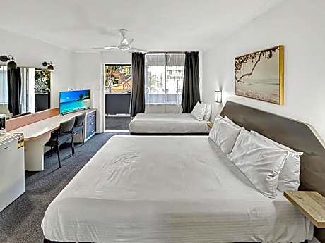 Twin Room with Balcony