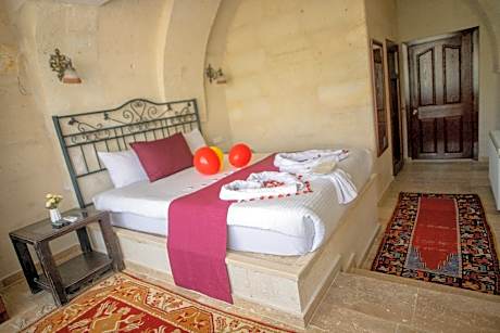 Small Double Room with Private Bathroom