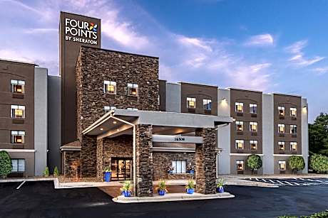 Four Points by Sheraton Charlotte - Lake Norman
