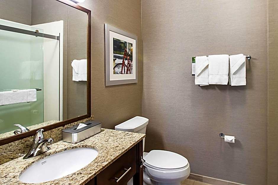 MainStay Suites Madison - Monona
