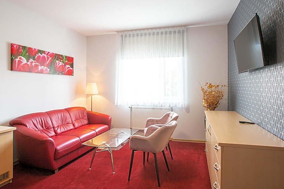 HOTEL ŁABĘDY i Hostel Łabędy