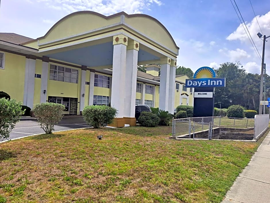 Days Inn by Wyndham Gainesville University