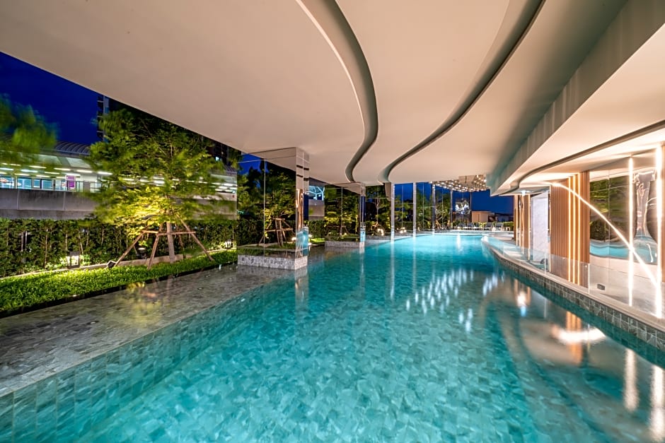 Oakwood Suites Tiwanon Bangkok