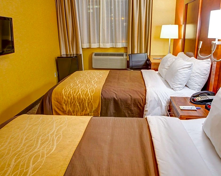 Ramada by Wyndham New York Times Square West