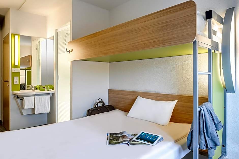 ibis budget Duisburg City am Innenhafen