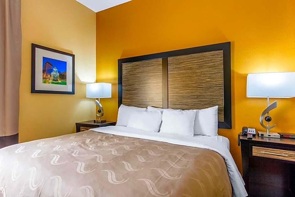 Quality Inn & Suites Montgomery East Carmichael Rd