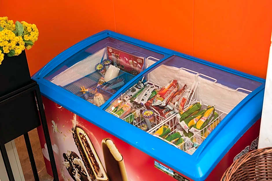 Aishang Hotel (Lecong Furniture Mall, Foshan)