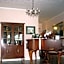 Sherwood's Country House