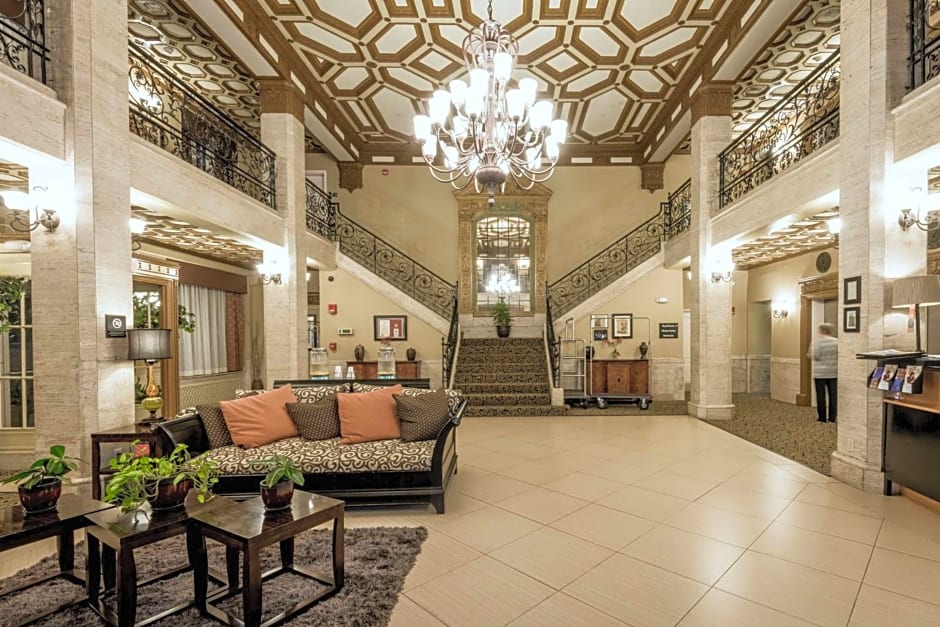 Hampton Inn & Suites Montgomery-Downtown
