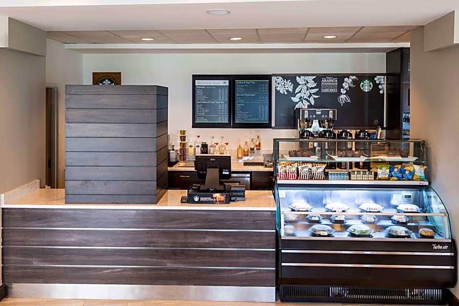 Island House Hotel Orange Beach - a DoubleTree by Hilton