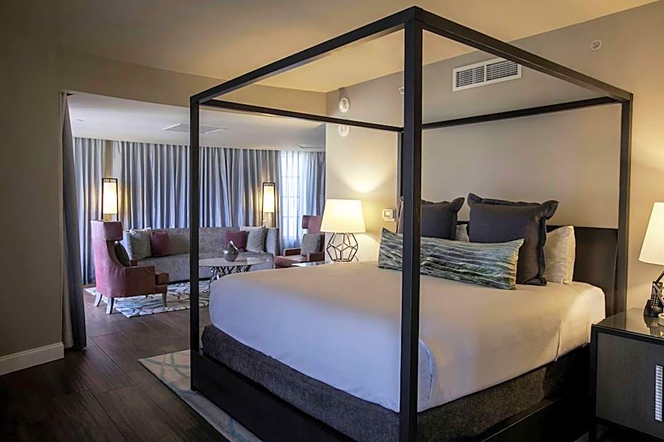 Wyndham Grand Jupiter At Harbourside Place