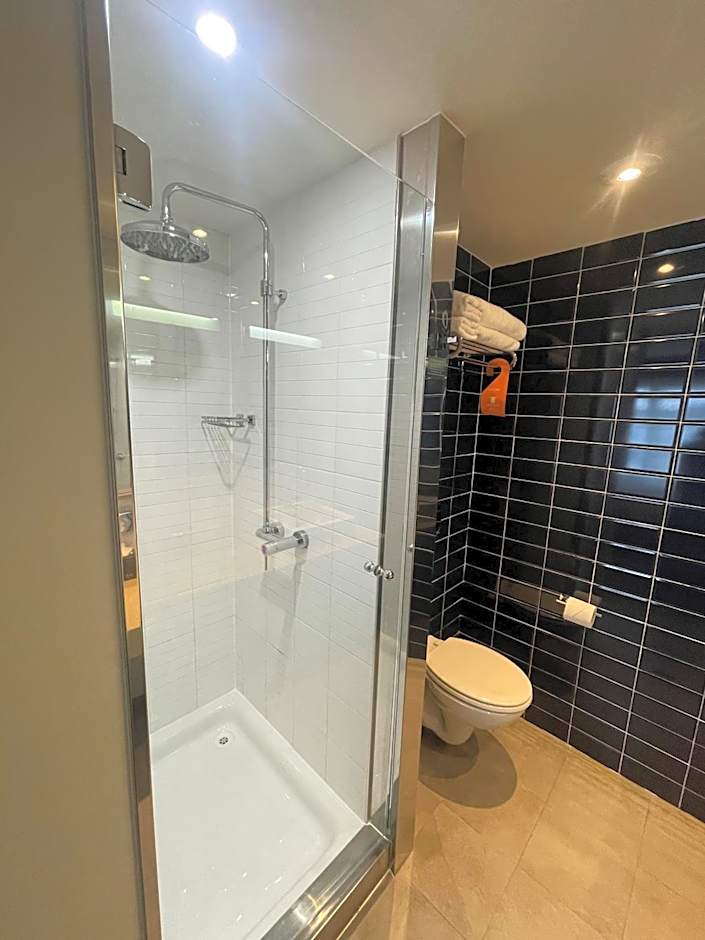 Absolute Hotel Limerick