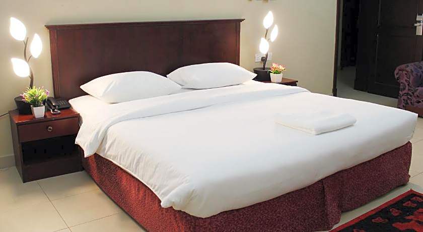 Sahara Hotel Apartment