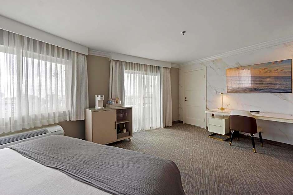 The Volare, Ascend Hotel Collection
